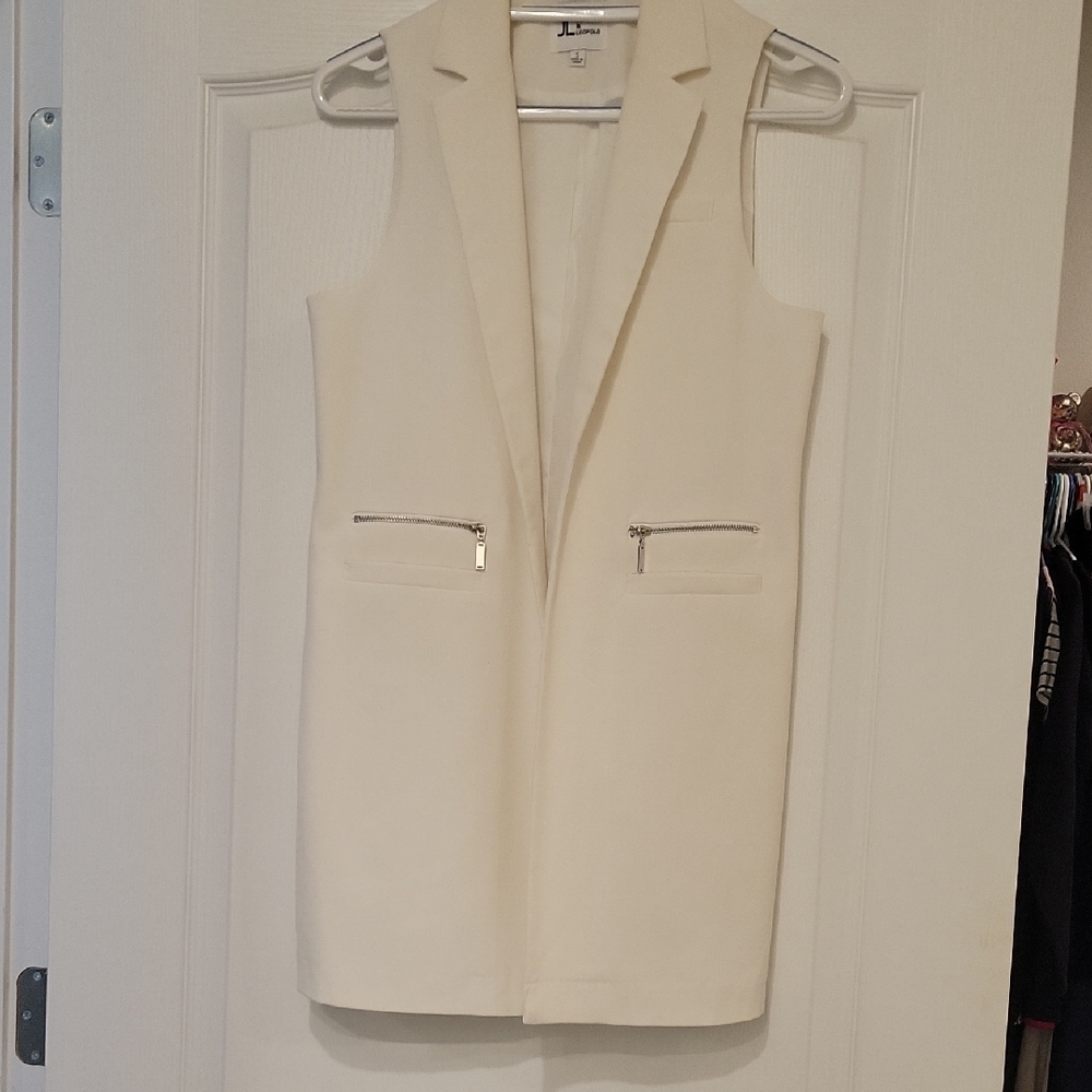 Jules & Leopold Off-White Sleeveless Vest